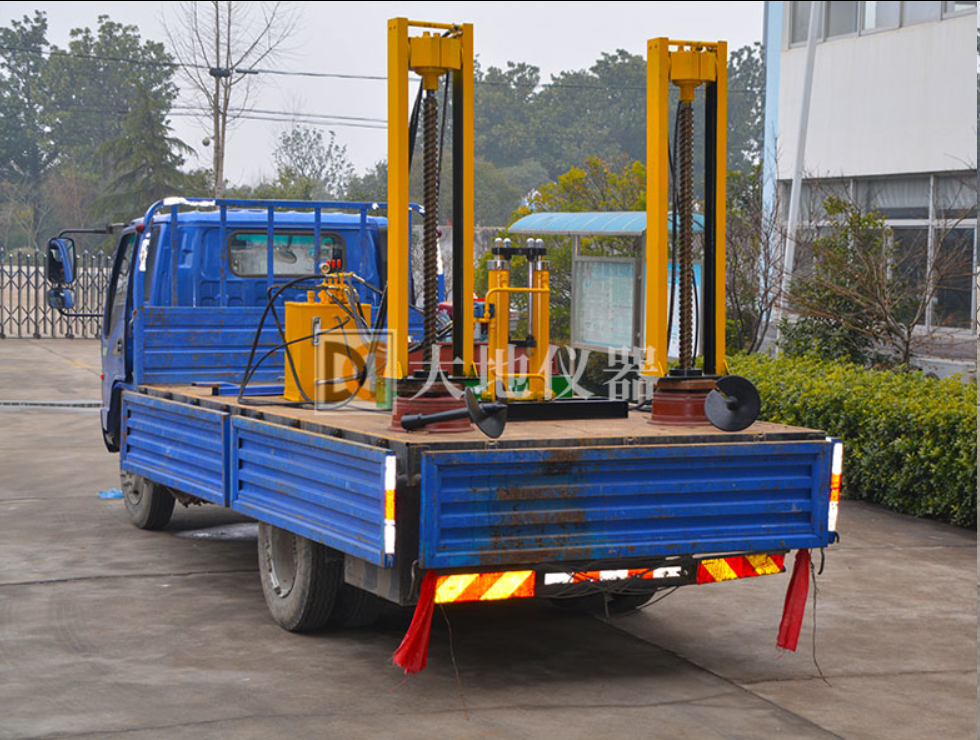 地基基础静力触探试验记录应符合有哪些规定？